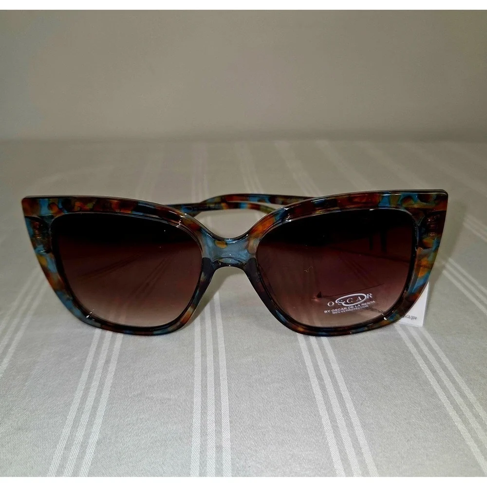 Oscar de la Renta Luxury Oversized Blue Tortoise Square Sunglasses Women